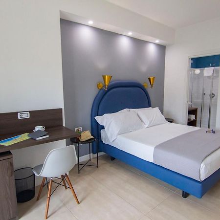 Mako Sorrento Suites Exterior foto